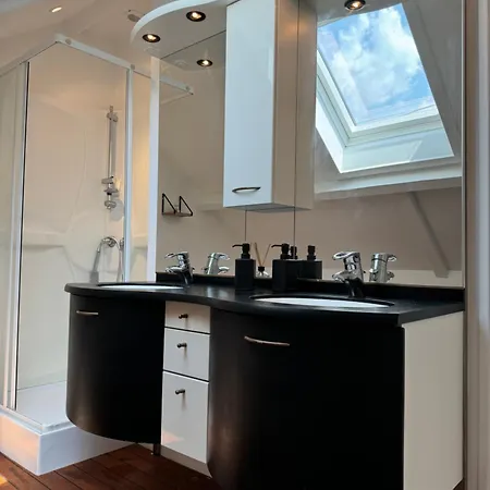 Maison Avec Piscine, Jacuzzi Et Grand Jardin A 1h De Paris Villa Chatillon-sur-Morin