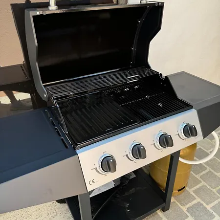 Maison Avec Piscine, Jacuzzi Et Grand Jardin A 1h De Paris * Chatillon-sur-Morin