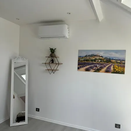 Maison Avec Piscine, Jacuzzi Et Grand Jardin A 1h De Paris Chatillon-sur-Morin