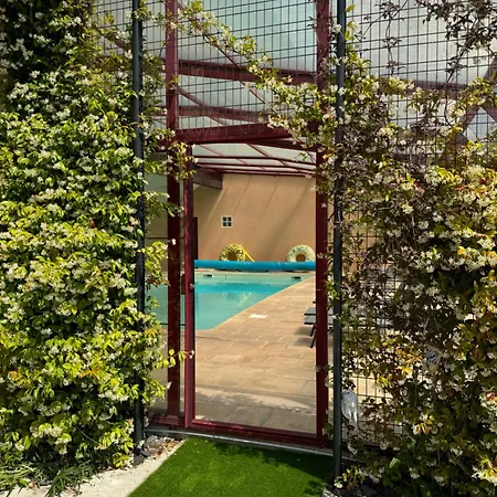 Maison Avec Piscine, Jacuzzi Et Grand Jardin A 1h De Paris Villa *