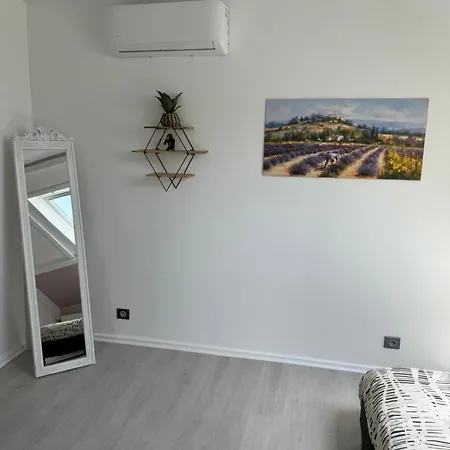 Maison Avec Piscine, Jacuzzi Et Grand Jardin A 1h De Paris *